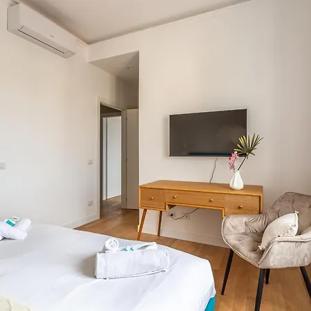 Iflat Dream, New Cozy & Chic Apartment