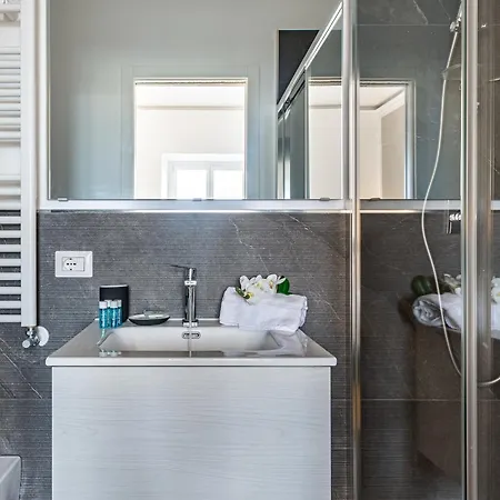 Iflat Dream, New Cozy & Chic Apartman